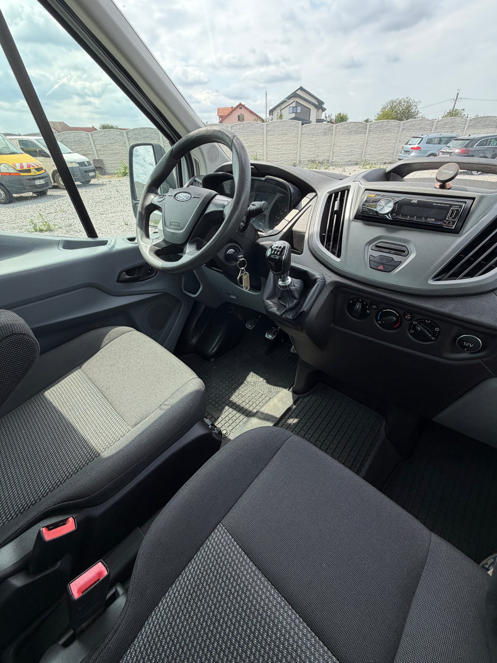 Ford Transit Long