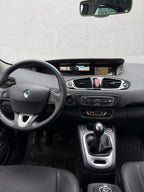 Renault Scenic 1.9 DCI 130 CP