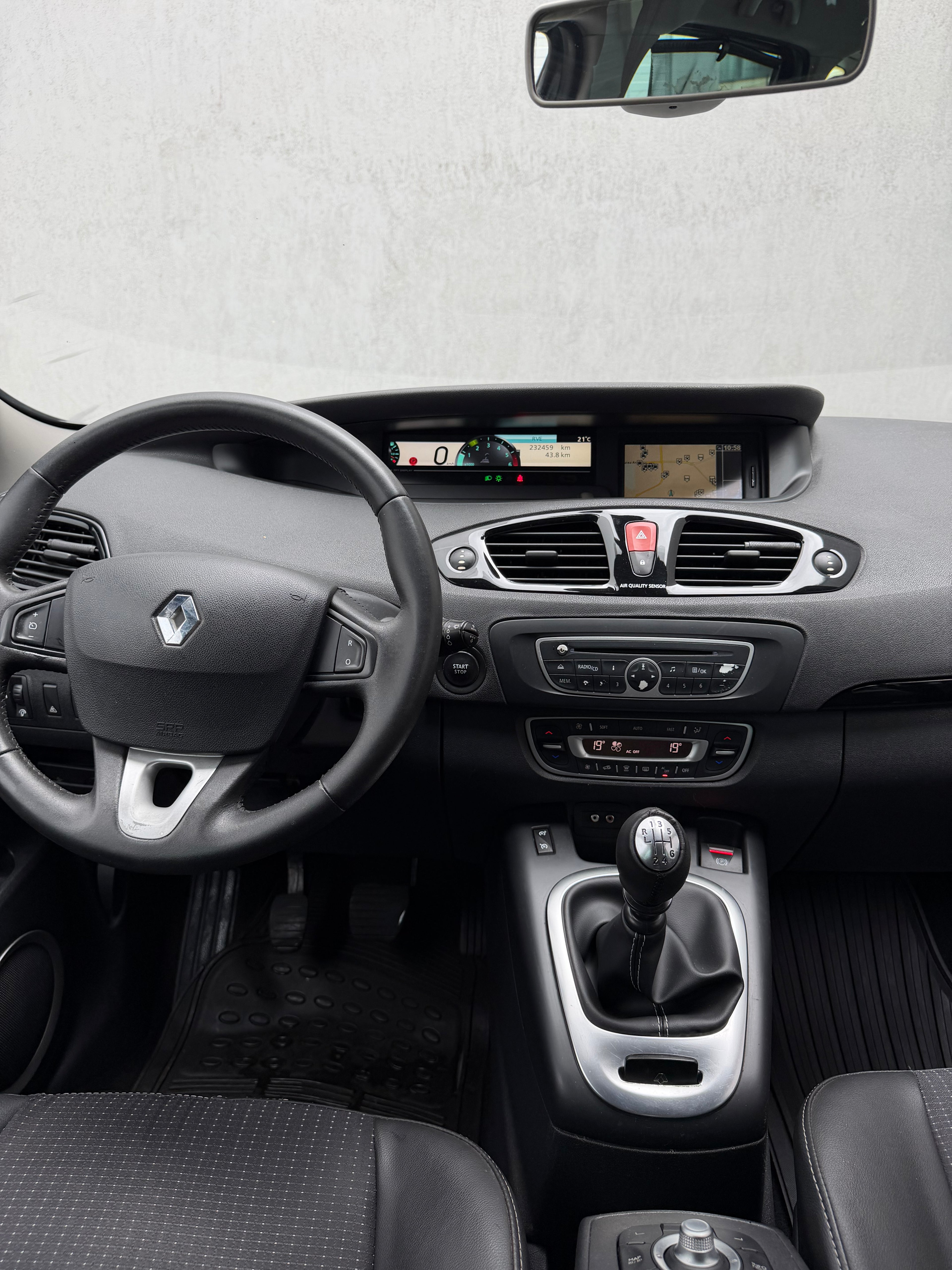 Renault Scenic 1.9 DCI 130 CP