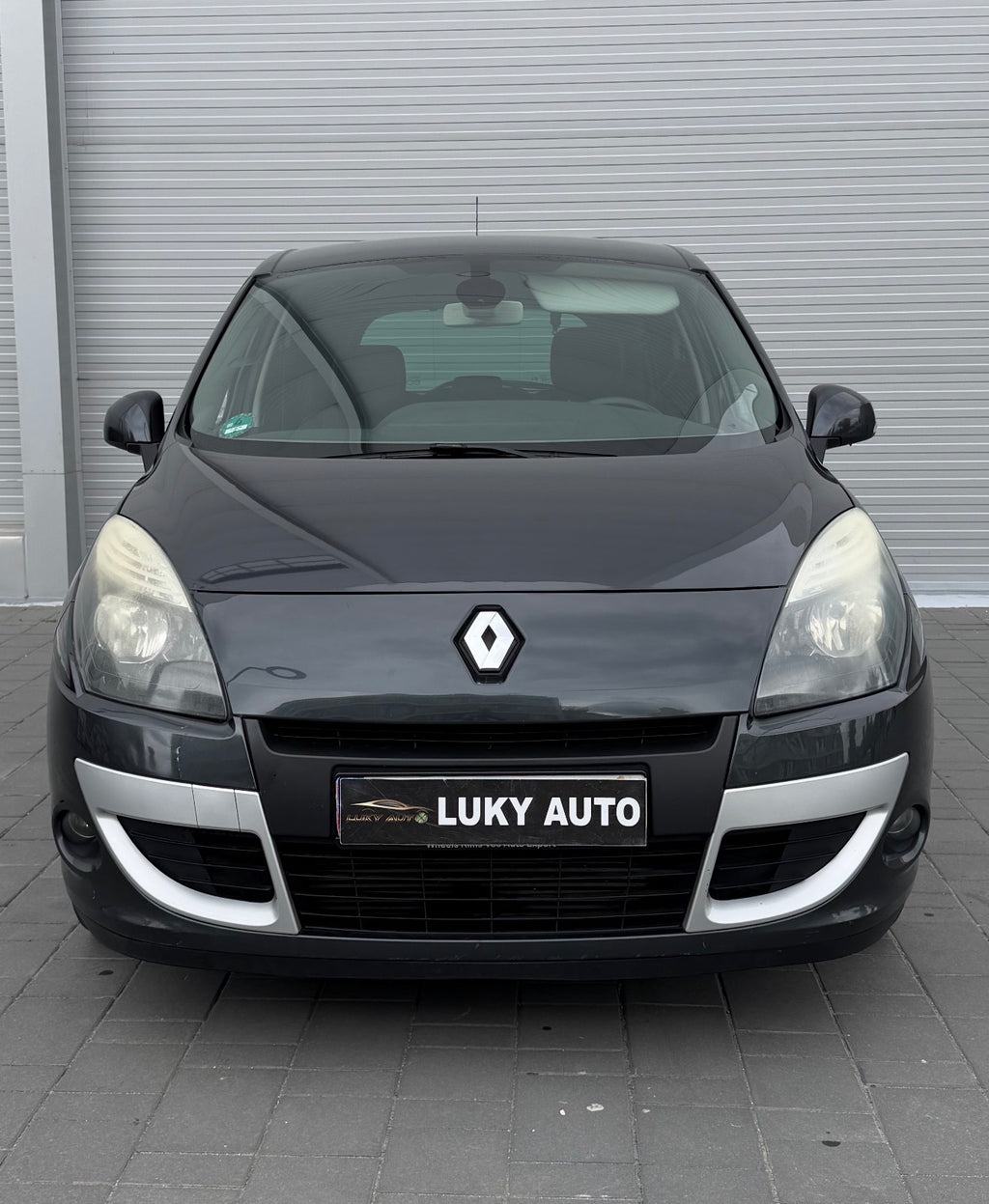 Renault Scenic 1.9 DCI 130 CP