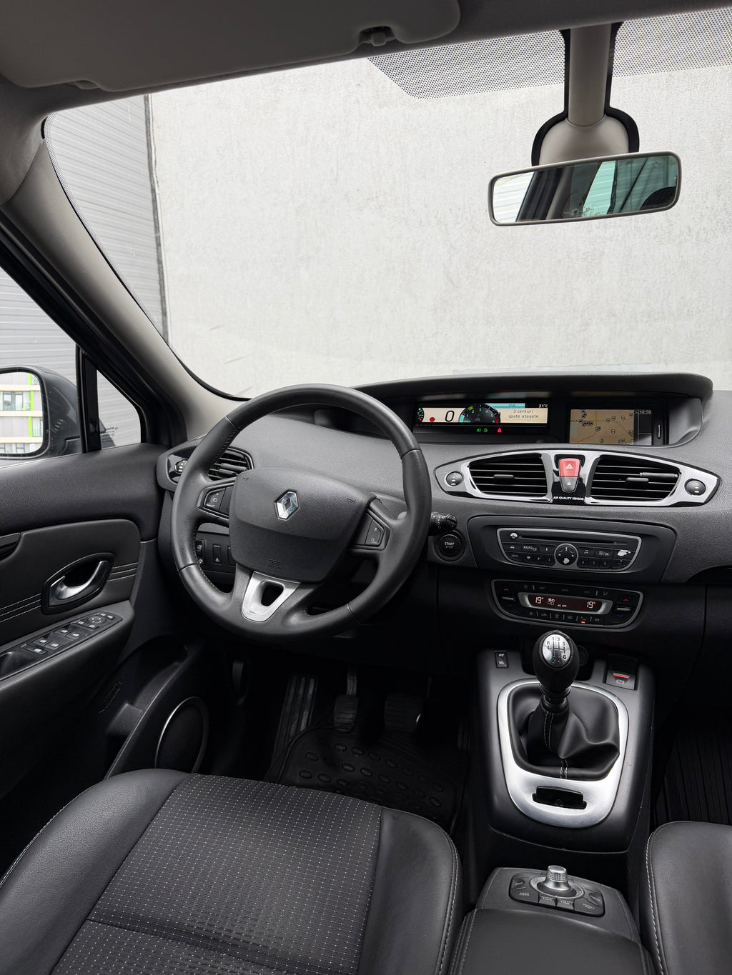 Renault Scenic 1.9 DCI 130 CP