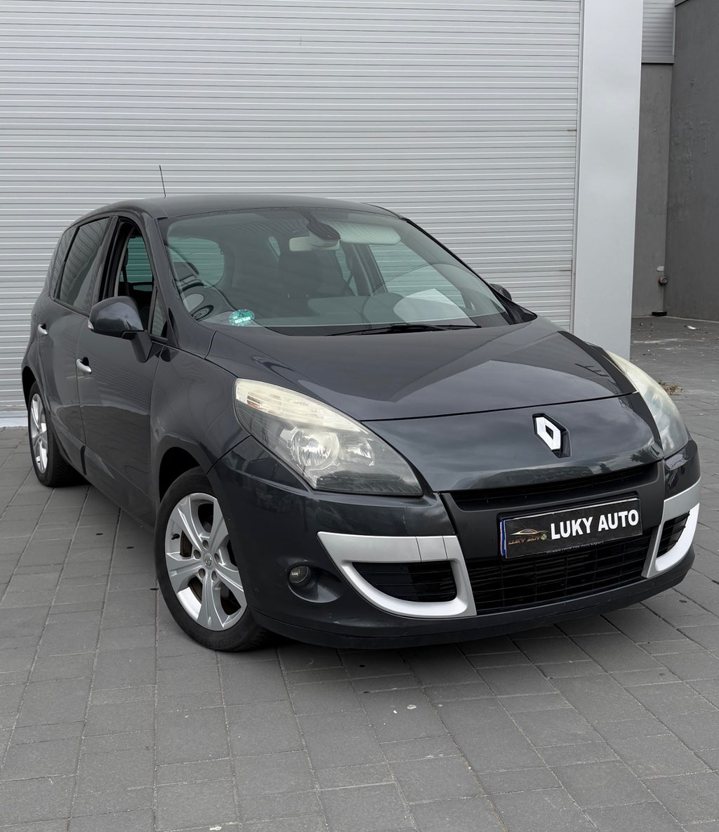 Renault Scenic 1.9 DCI 130 CP