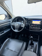 Mitsubishi Outlander 7 locuri