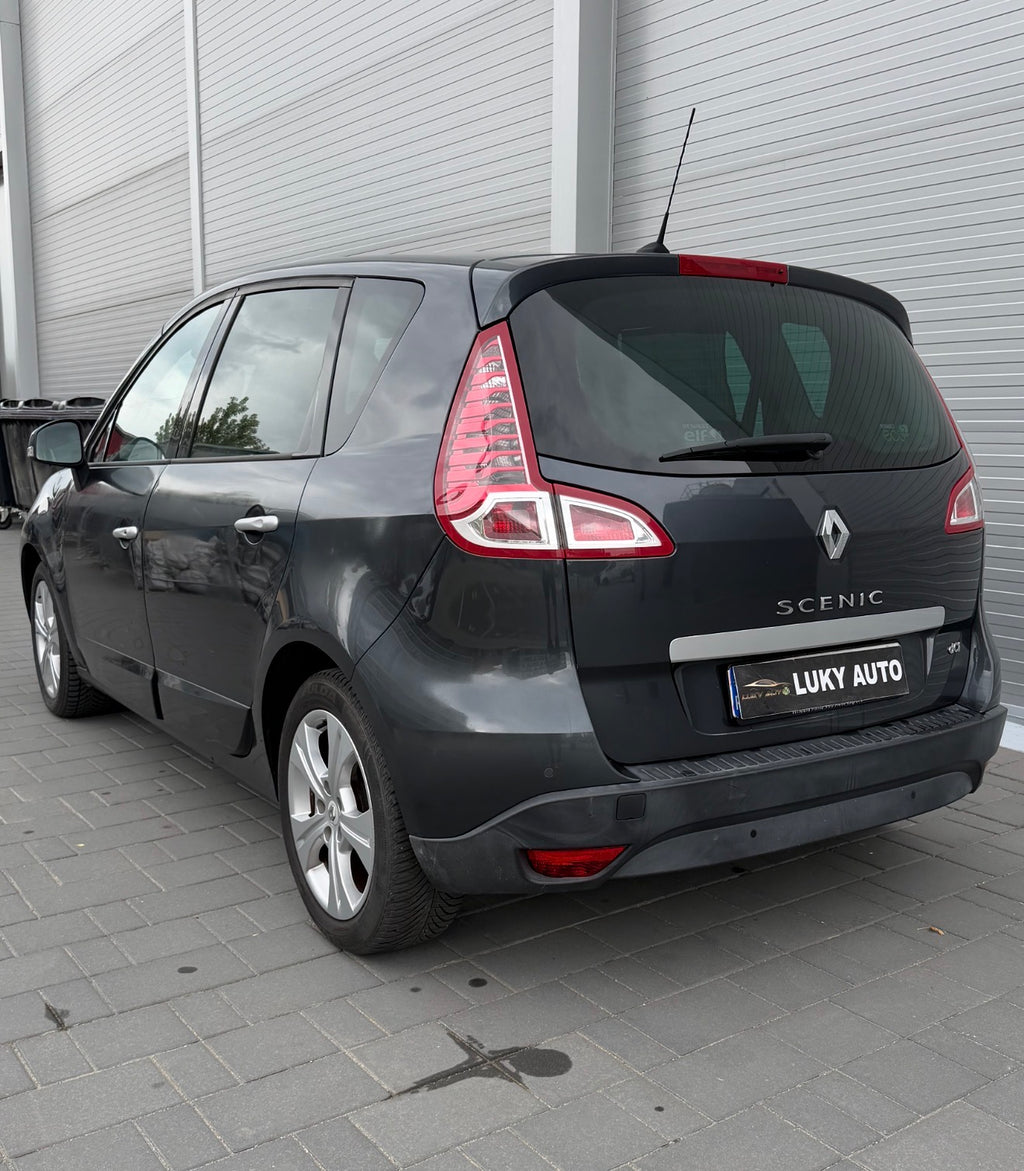 Renault Scenic 1.9 DCI 130 CP