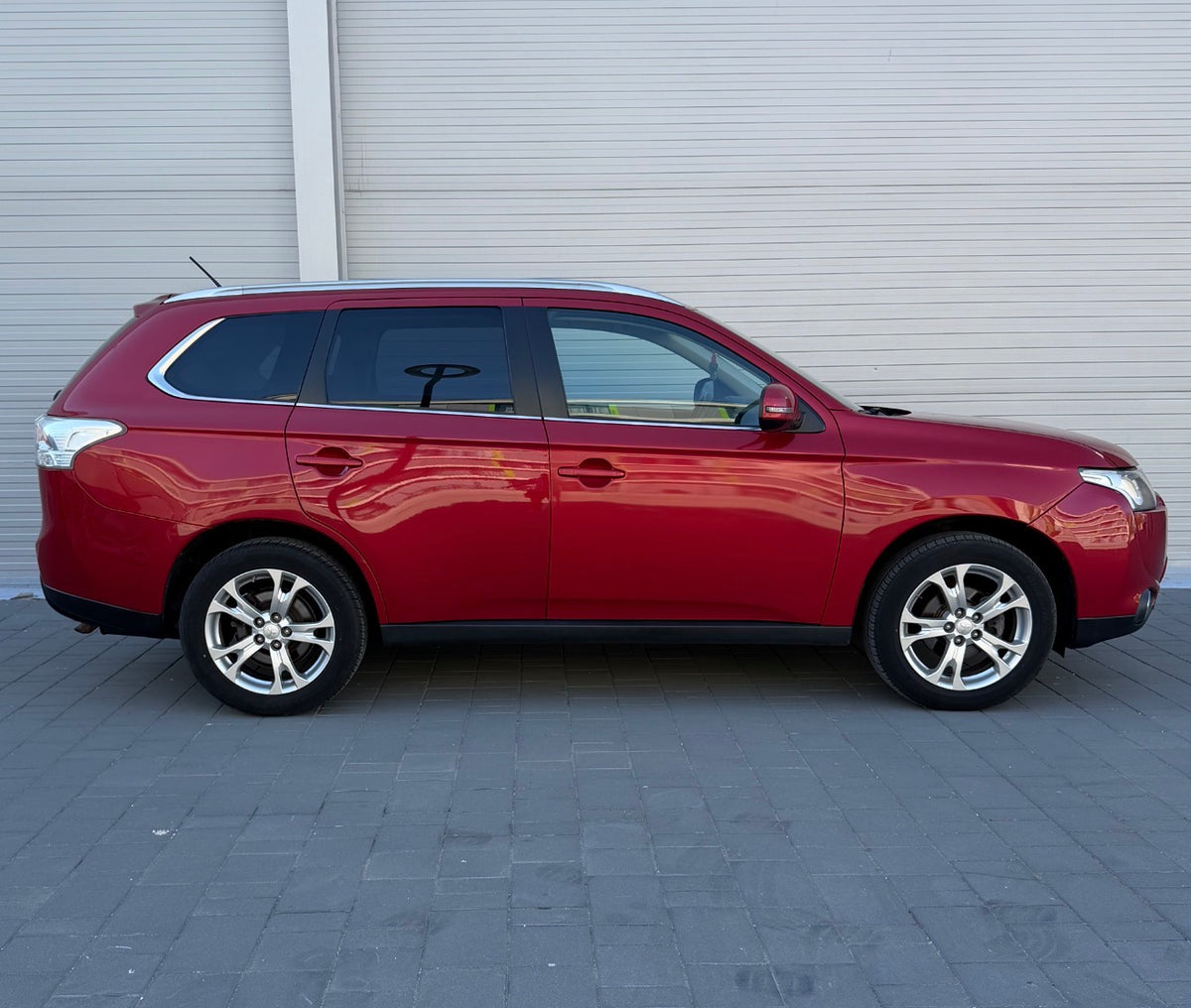 Mitsubishi Outlander 7 locuri