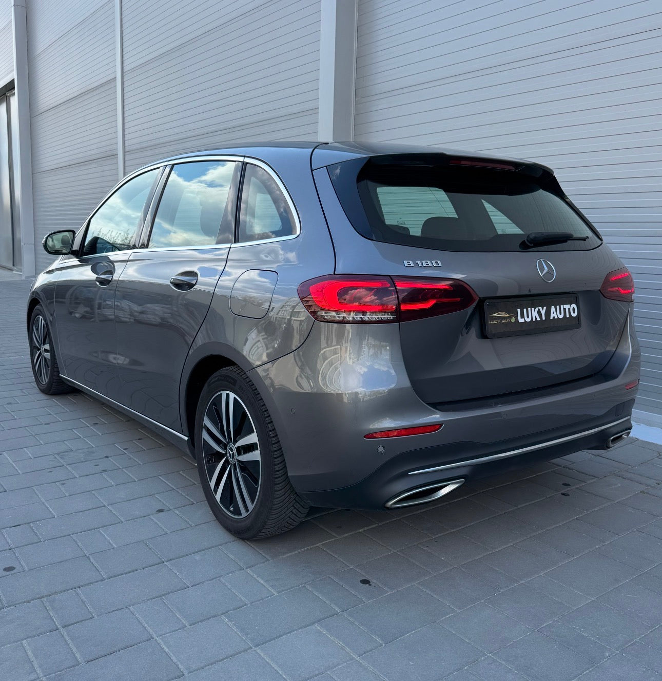 Mercedes B180i