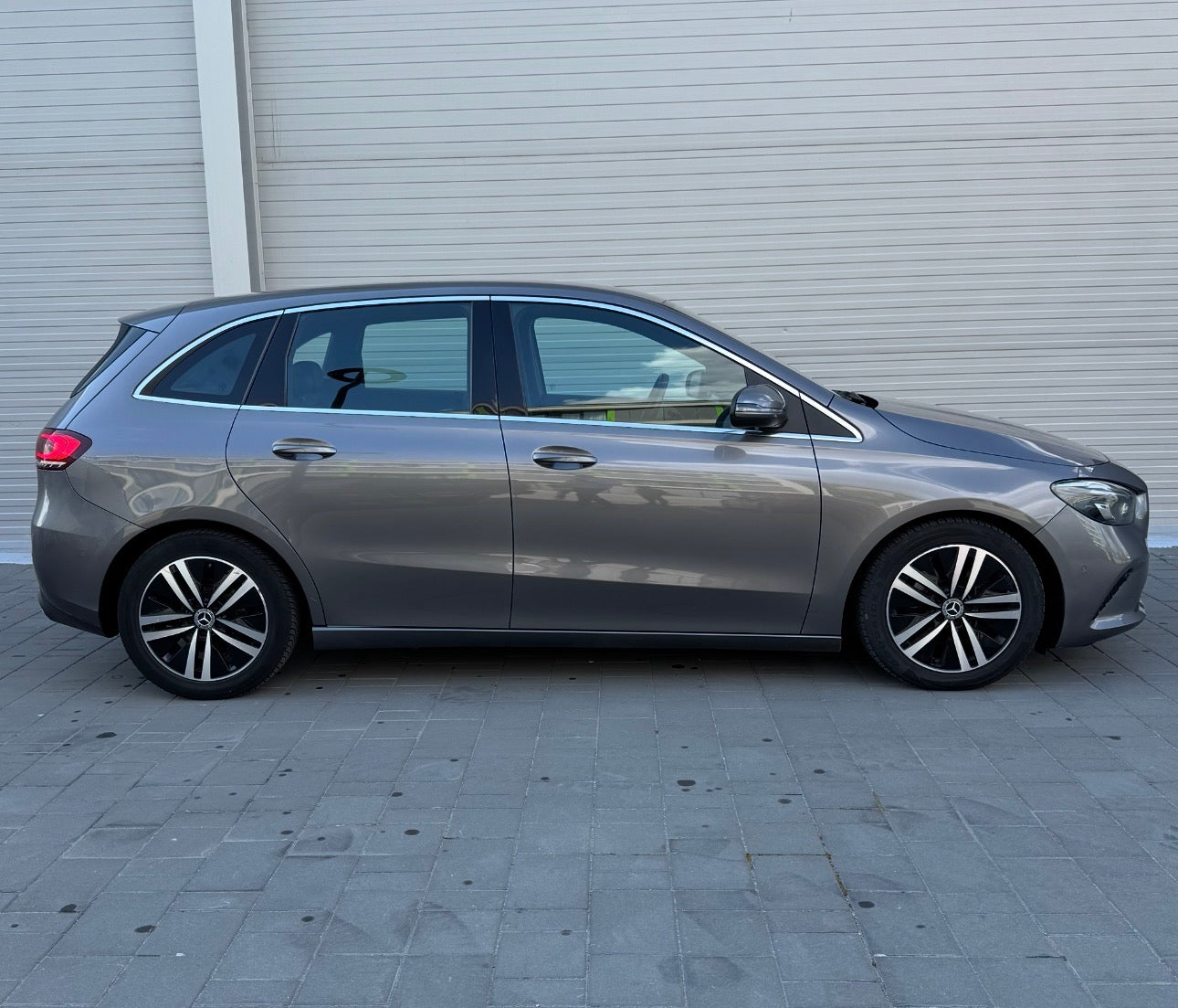Mercedes B180i